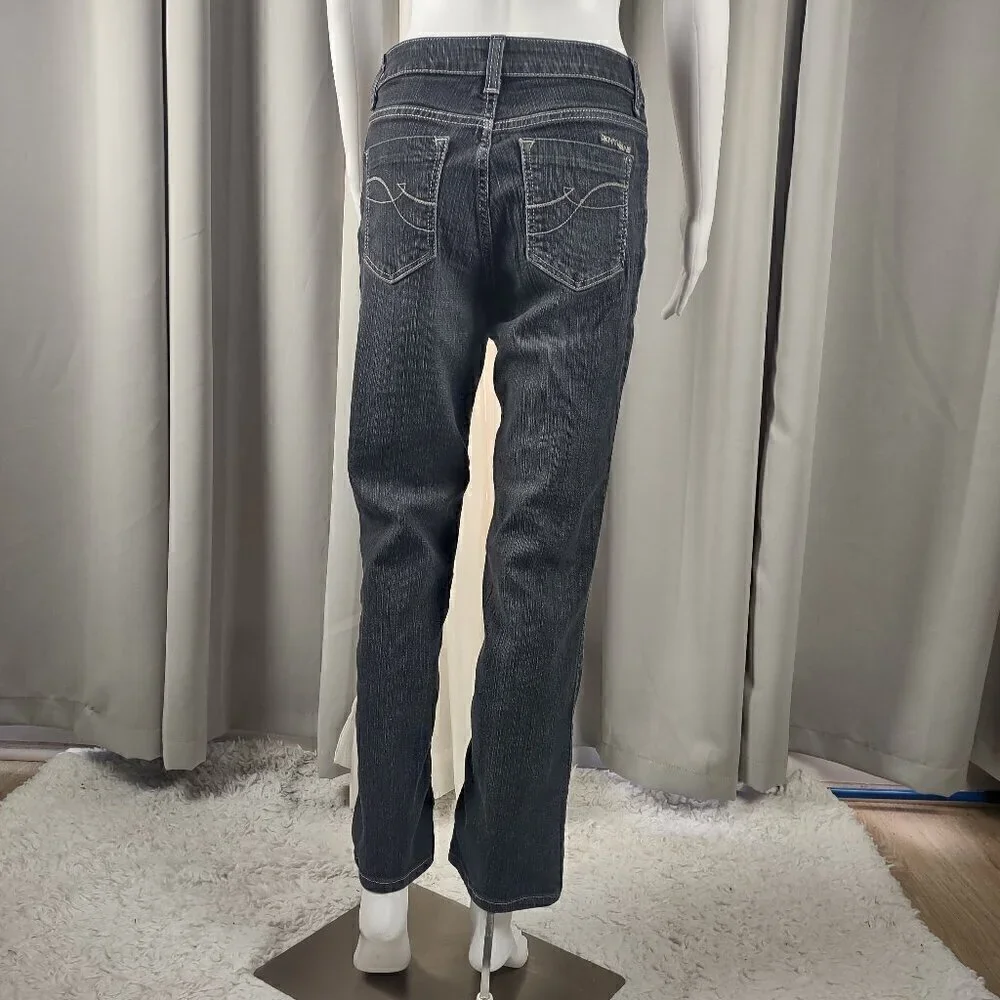 DKNY SOHO Women's Cotton Blend Five Pocket Wide Leg Blue Jeans Size 6S/C - Picture 3 of 11
